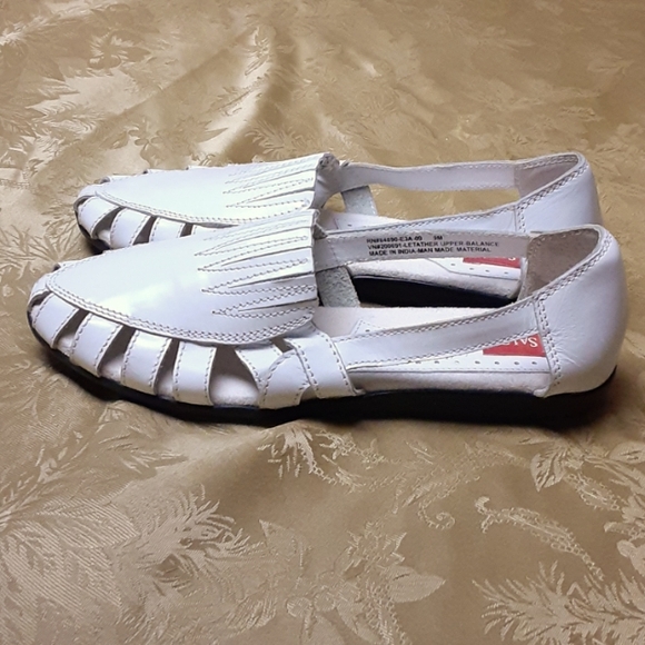H SALON Sandals Women's 9 White Leather Comfort Walking VTG - Picture 4 of 13